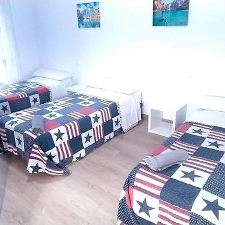 Sanxillao Viviendas Turisticas Hotel *